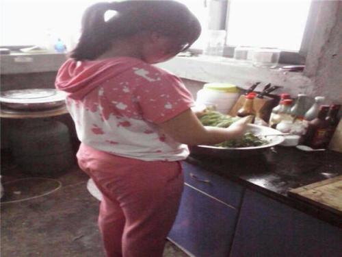梦见妈妈给我烧饭