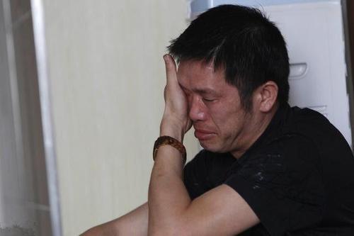 梦见过世的父亲在流泪