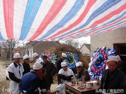 梦见给活人办丧事