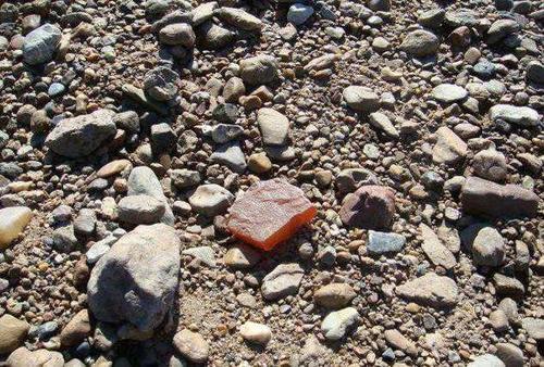 梦见捡了好多宝石