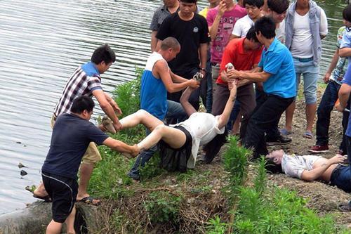 梦见直播跳河身亡 梦见直播跳河身亡