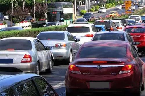 梦见路上堵车 梦见路上堵车