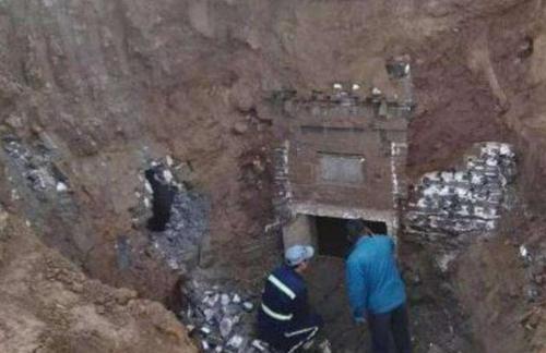 梦见水里有馆材 梦见水里有馆材