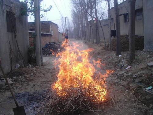 梦见大火熊熊 梦见大火熊熊