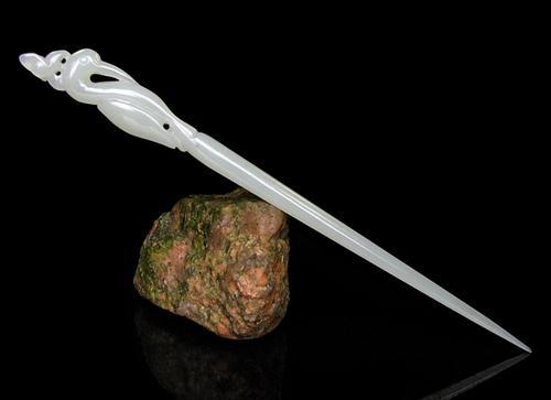 梦见白色的发簪