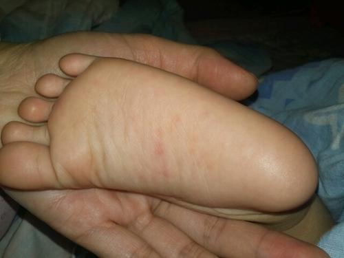 梦见脚上很多泥 梦见脚上很多泥