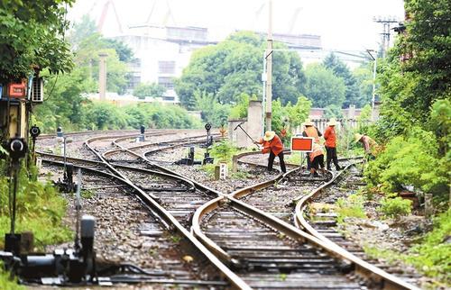 梦见铁路轨道被淹