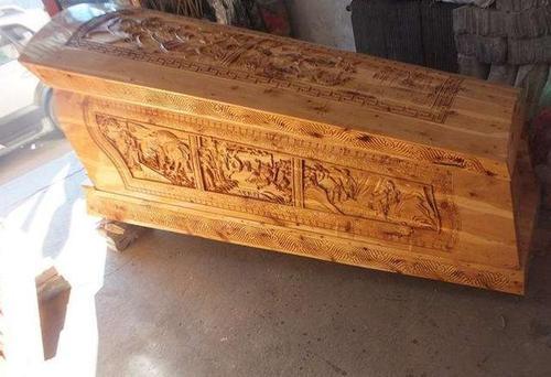 梦见借钱买棺材