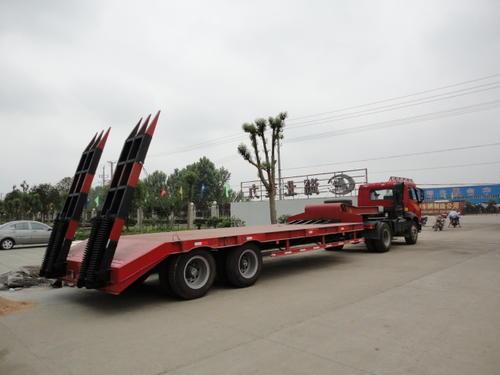 梦见平板车翻了 梦见平板车翻了