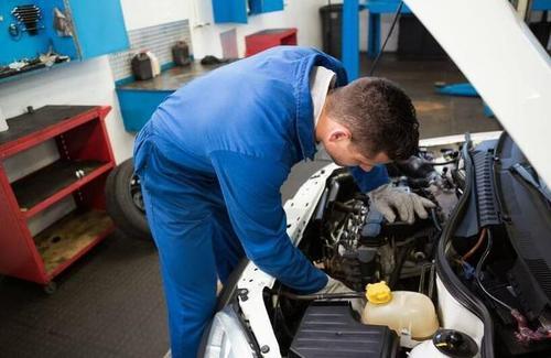 梦见修车修不好 梦见修车修不好