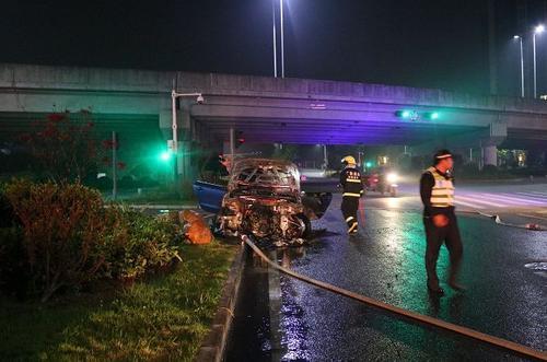 梦见车烧 梦见车烧