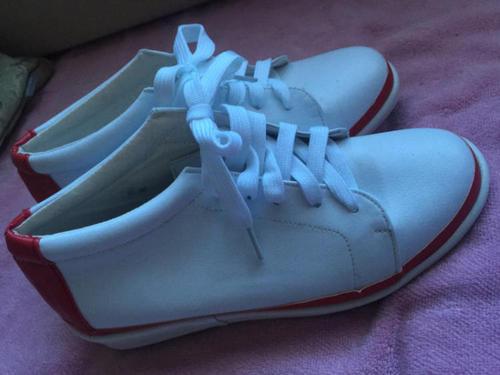 梦见新鞋破了 梦见新鞋破了