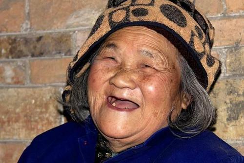 梦见奶奶死了后来又活了