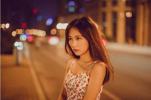 梦见追女孩