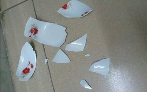 梦见碗丢了 梦见碗丢了