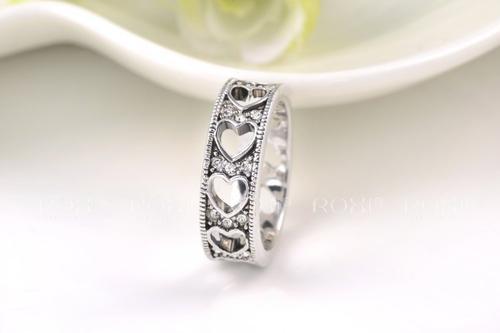 梦见得到白金首饰 梦见得到白金首饰