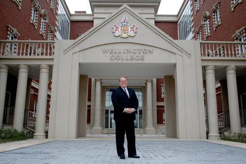 梦见站在门口 梦见站在门口