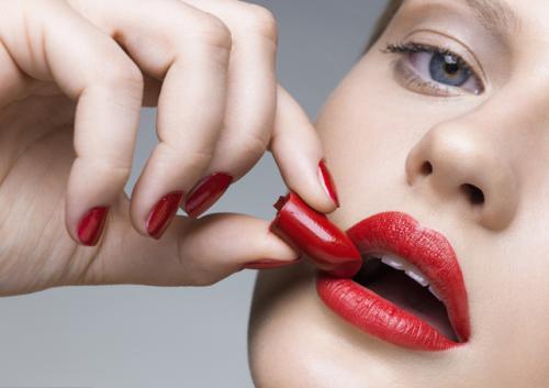 梦见吃口红 梦见吃口红