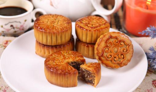 梦见一个巨大的月饼 梦见一个巨大的月饼