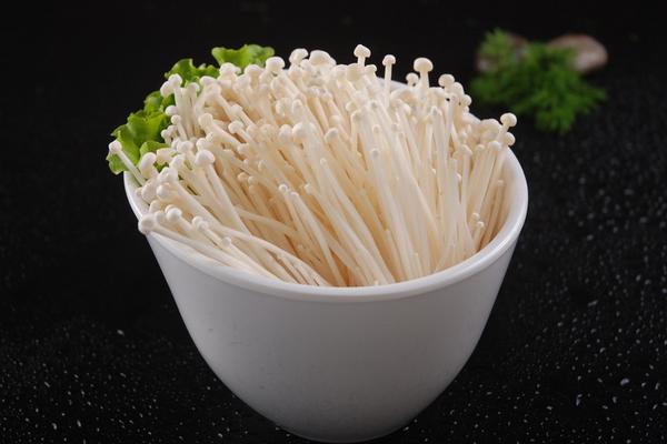 梦见买金针菇