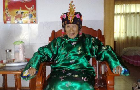 梦见做寿衣