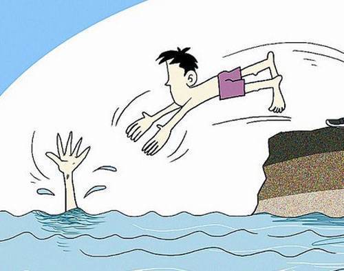 梦见把别人从水里救上来