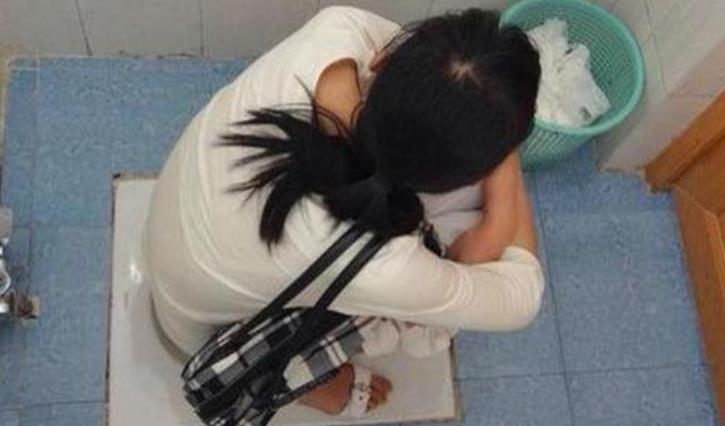梦见女人小便