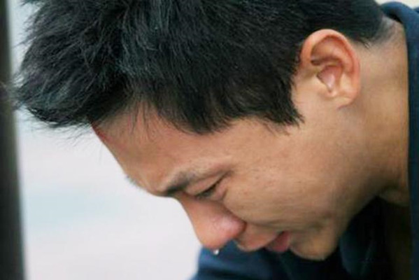 梦见父亲痛哭